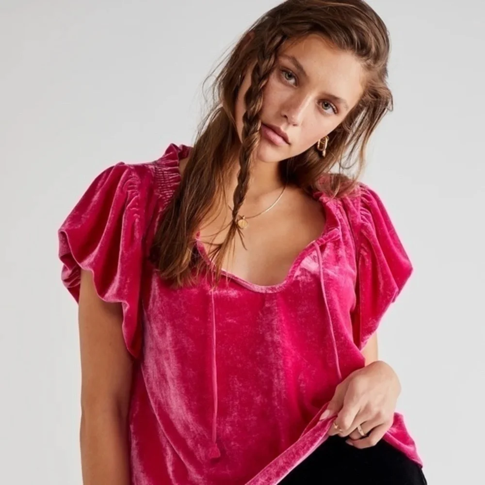 Free People Terese Velvet Top Phenom Pink